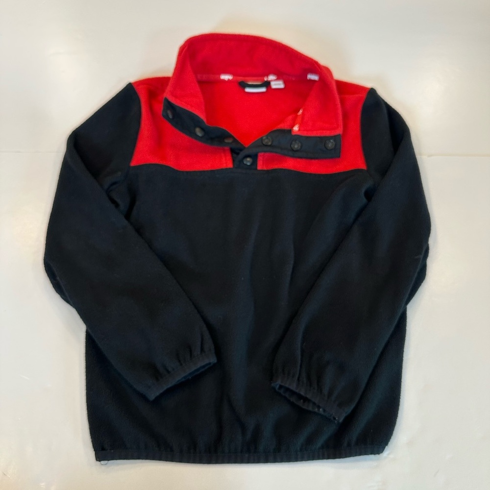 3/20$ Puma Kids Black and Red Fleece Sweatshirt size S(6)